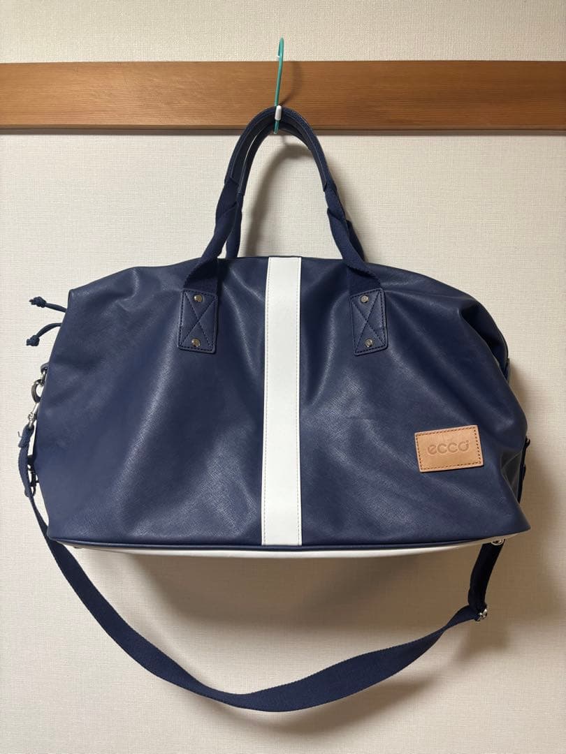 ecco ダッフルバッグ ネイビー　ボストンバッグ
