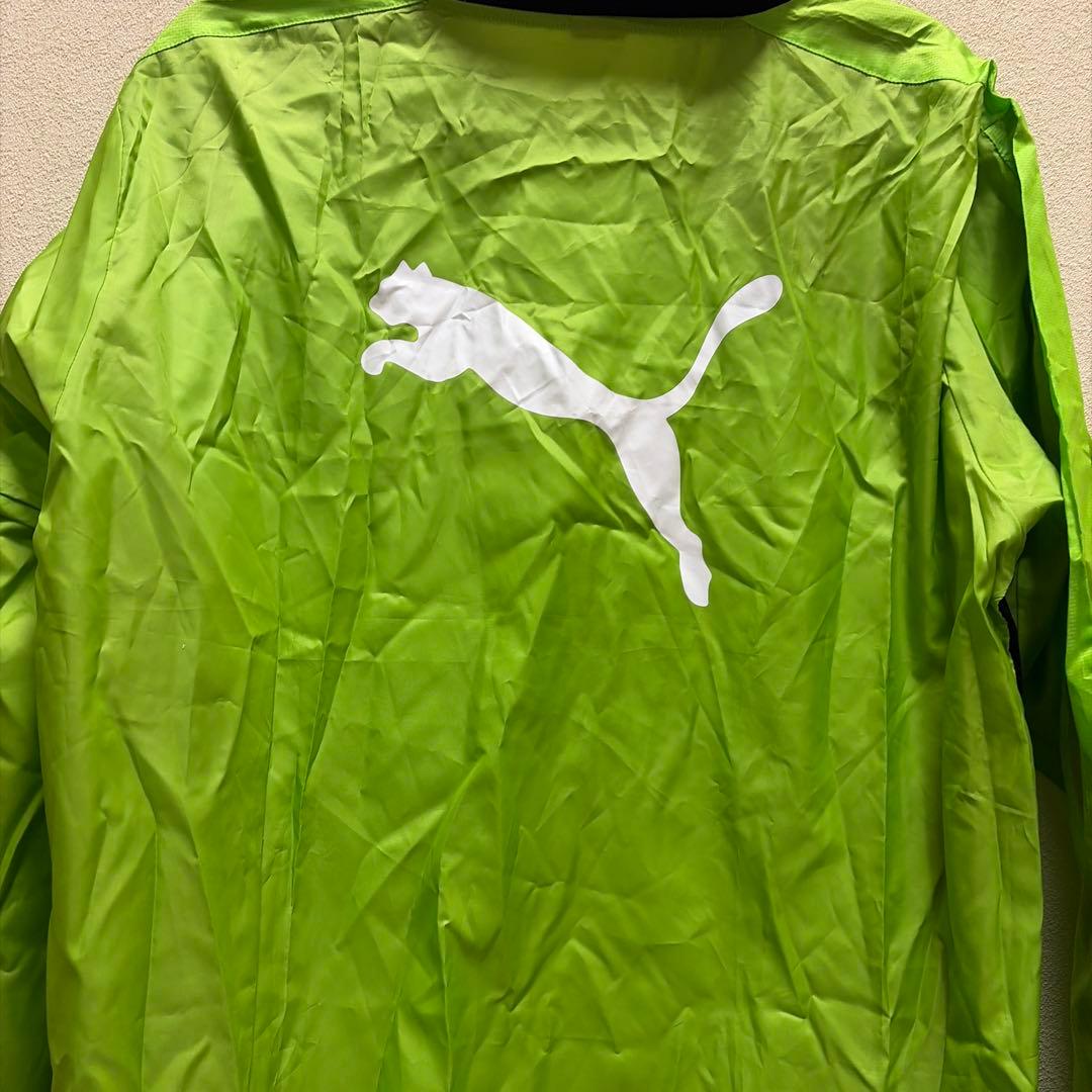 PUMA 長袖　Oサイズ蛍光グリーン