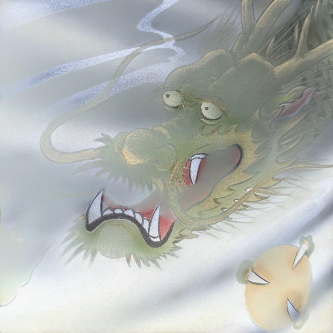 掛轴 紫雲龍雲聖觀音 美品 軸裝絹本掛軸 希少品 箱付