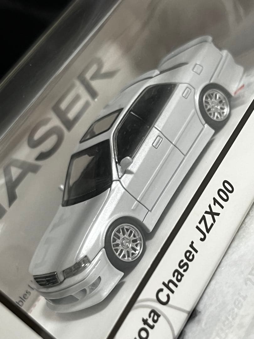 Model 1 トヨタ チェイサー JZX100（ホワイト）