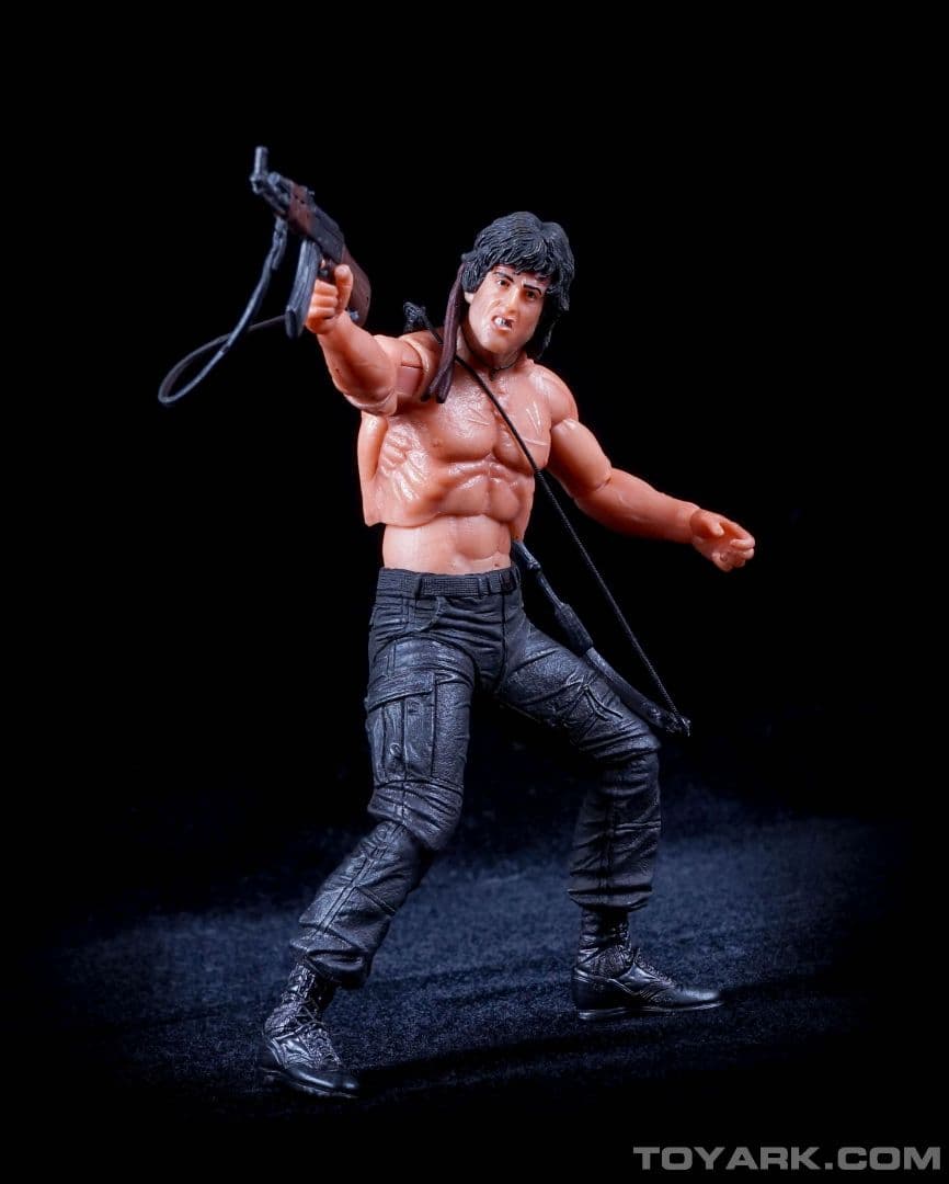 最終値下げ！新品　NECA コンベンション限定品　ジョン・ランボー フィギュア