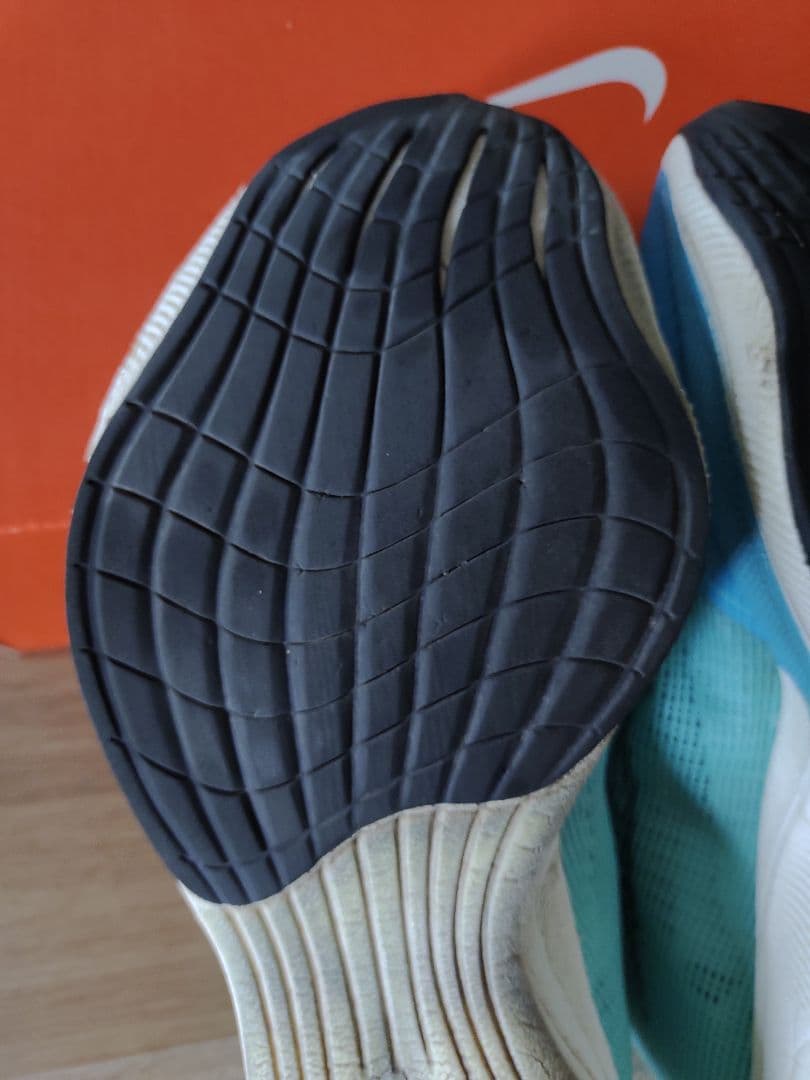 Nike ヴェイパーフライ　ネクスト%2 25.5cm（26.0cmの方も？）