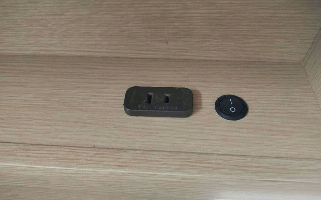 【匿名配送·業者解体】ダブルベッドフレーム 引き出し　ライト　コンセント付