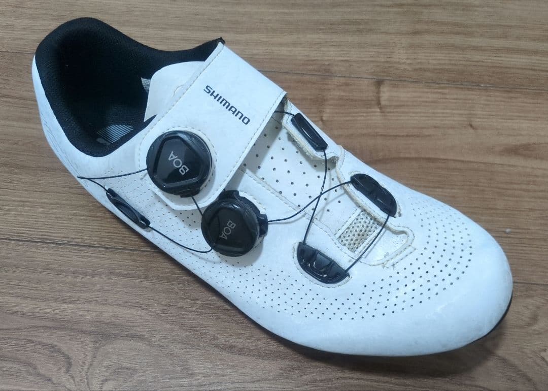 Shimano RC7 ビンディングシューズ　クリート付