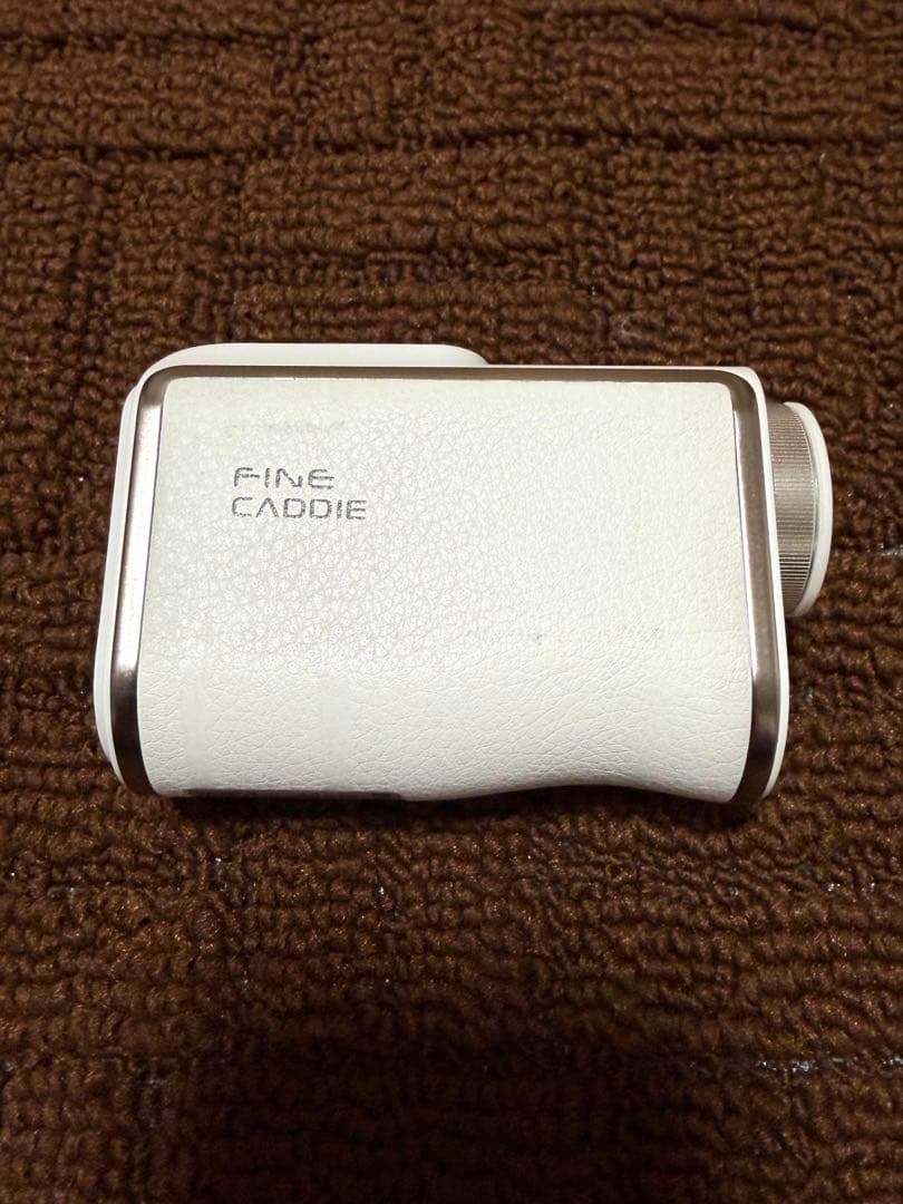 【極美品】FINECADDIE J300 ゴルフ用レーザー距離計（ホワイト）