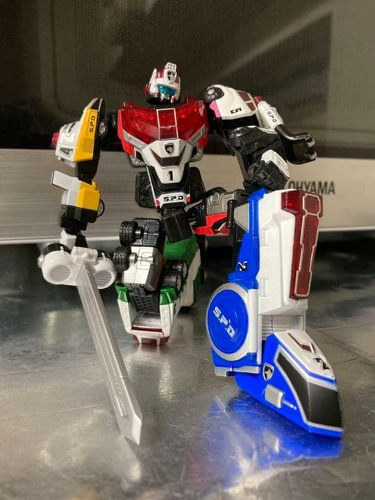 特装戦隊　デカレンジャー　バンダイ　スーパーロボット超合金