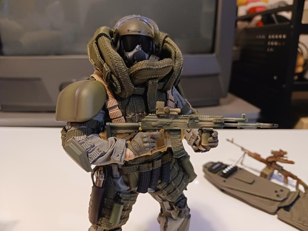 SALVOシリーズ SA02 フォートレスコロッサス 1/12　中古　オマケ付き