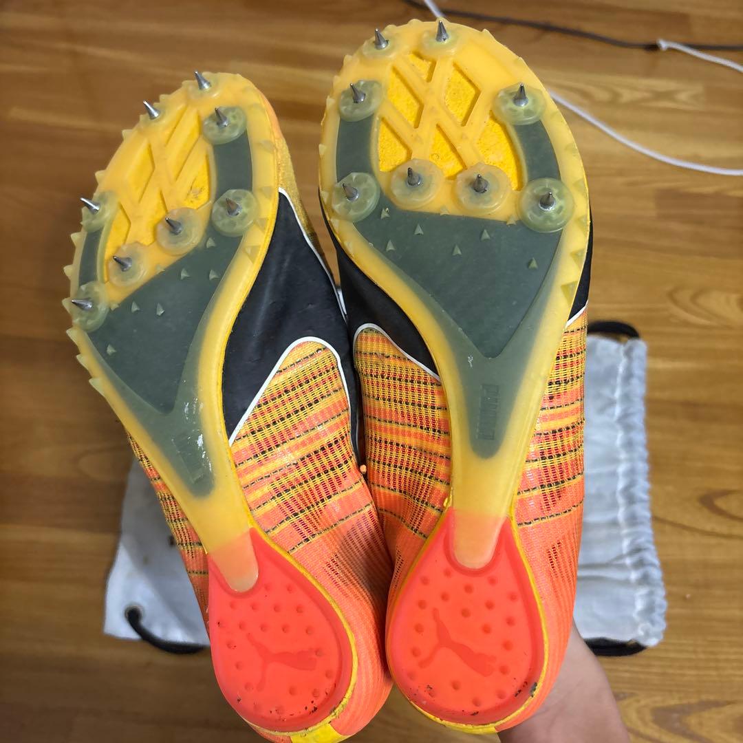 Puma スパイクシューズ オレンジ/イエロー