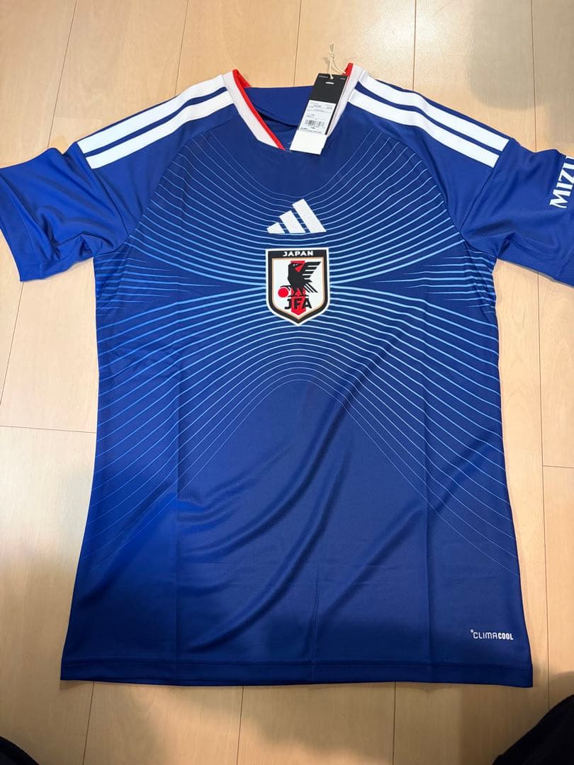 サッカー日本代表　ユニフォーム　新品レプリカ