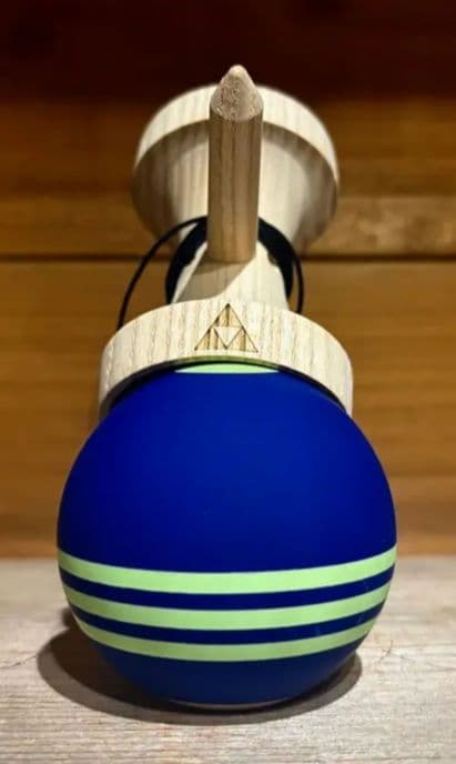 スポーツトイ・アクショントイ Cereal kendama Navy Lime Trinity Shape
