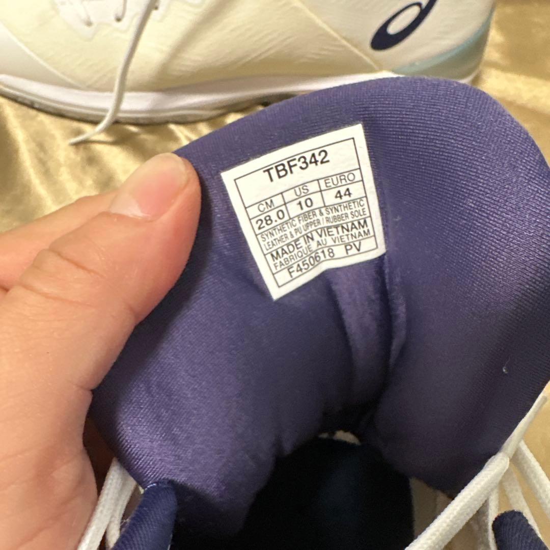 タイムセール　ASICS バッシュTBF342 28.0cm 即決可