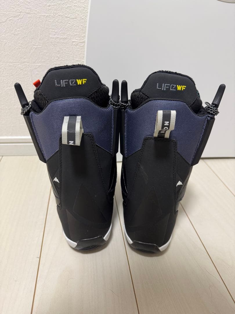 Burton Supreme バートン　サプリーム　23.5
