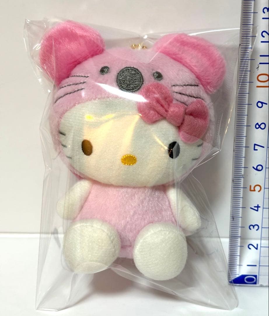 ハローキティ nanacoカード 新品未使用　他マスコット2個　キーカバー1個