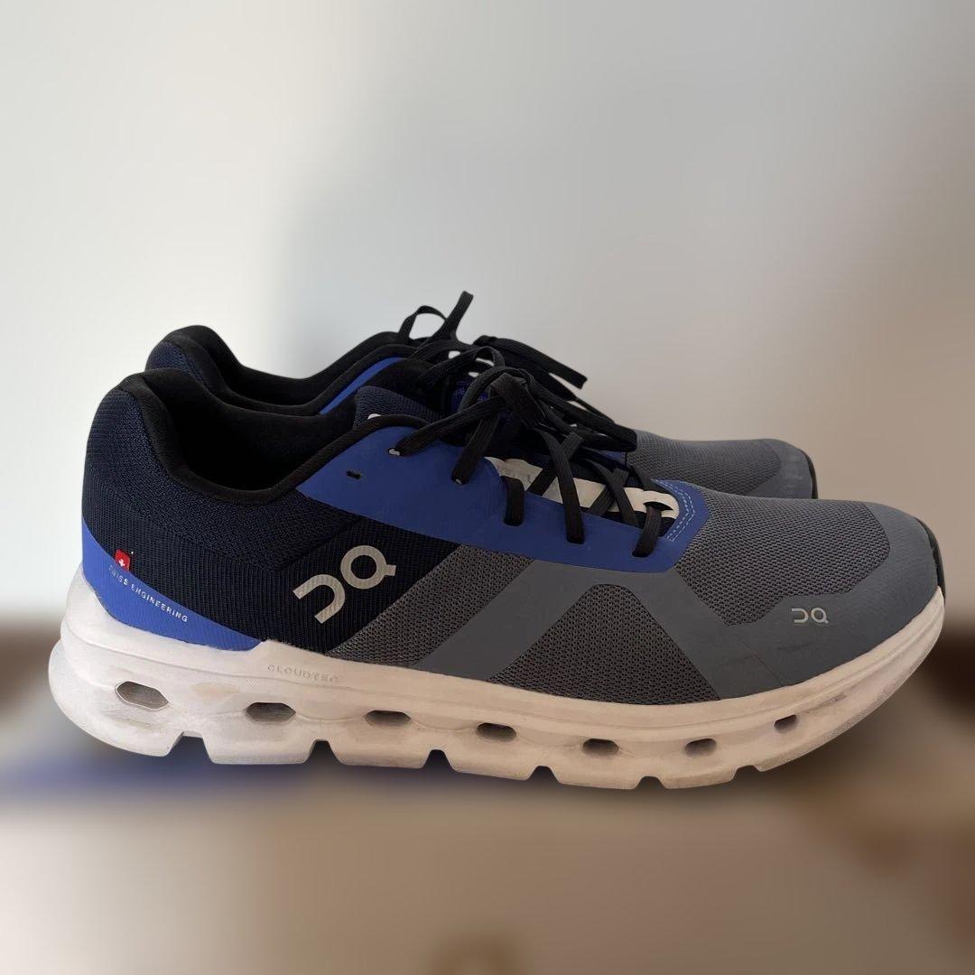 on cloudrunner2(29.0cm・グレー/ブルー)