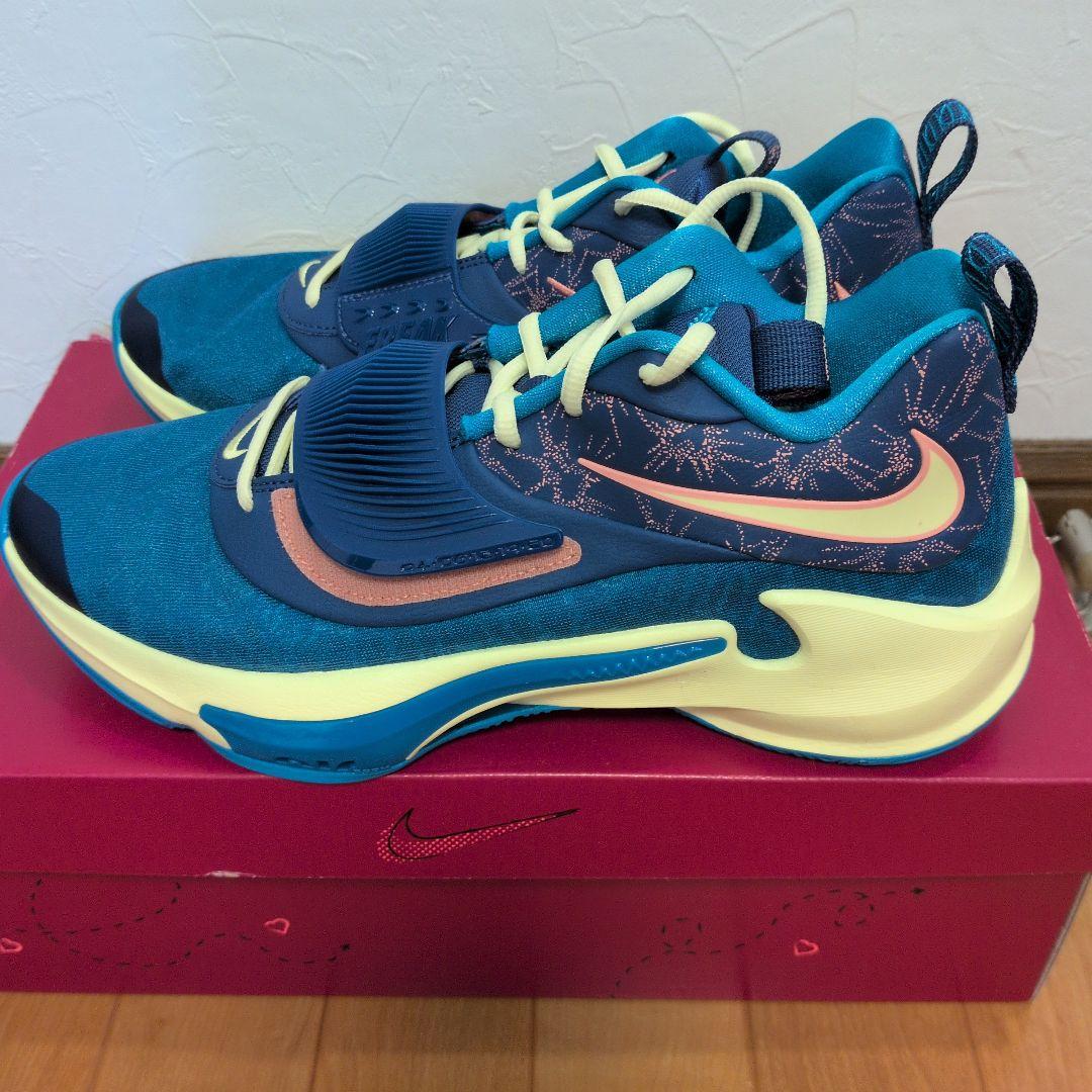Nike ZoomFreek3　バレンタインモデル