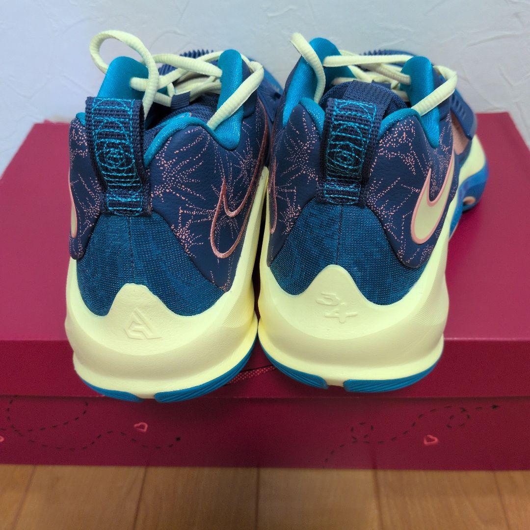 Nike ZoomFreek3　バレンタインモデル