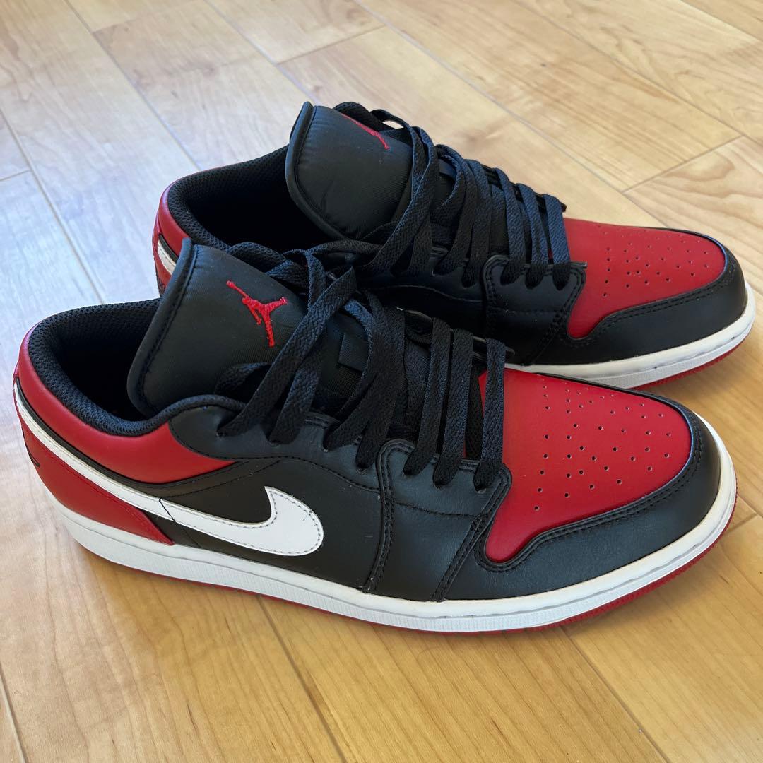 Nike Air Jordan ナイキローカット シューズ ブラック/レッド