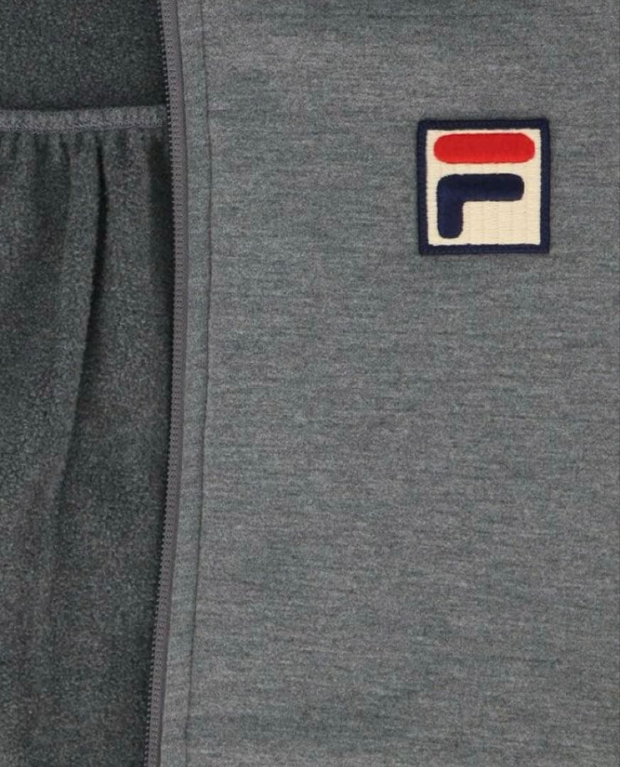 FILA♡【新品タグ付き】 2024FWストレッチ裏起毛のフーディパーカーＬ