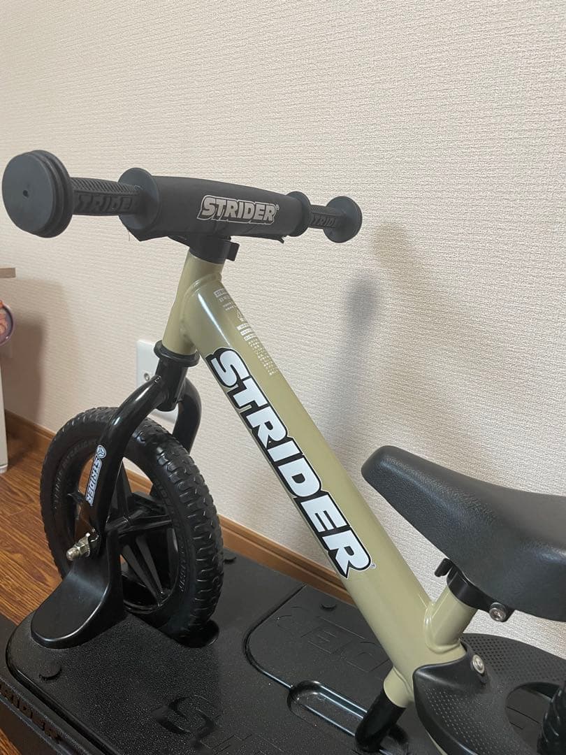 STRIDER バランスバイク ロッキング付き　サファリ