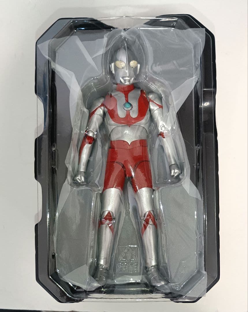 真骨彫製法　フィギュアーツ　ウルトラマン　再販版　最終値下げ価格