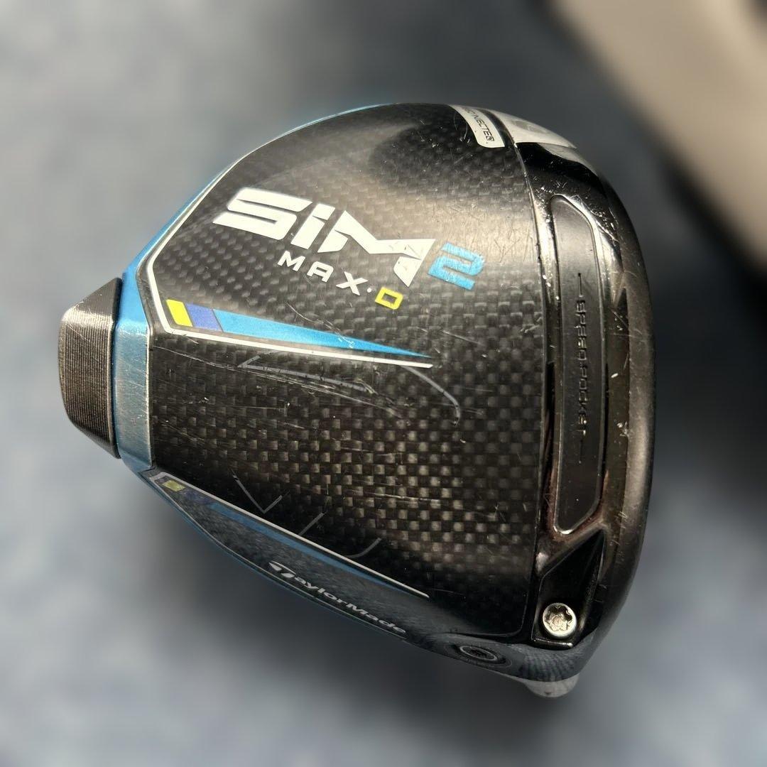 《テーラーメイド》SIM2 MAX-D ドライバーヘッド10.5°＋ヘッドカバー