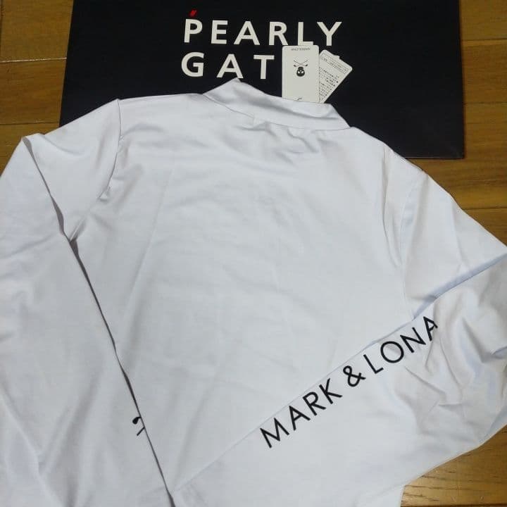 ⭐新品⭐マーク&ロナ⭐長袖モック⭐白⭐Lサイズ⭐