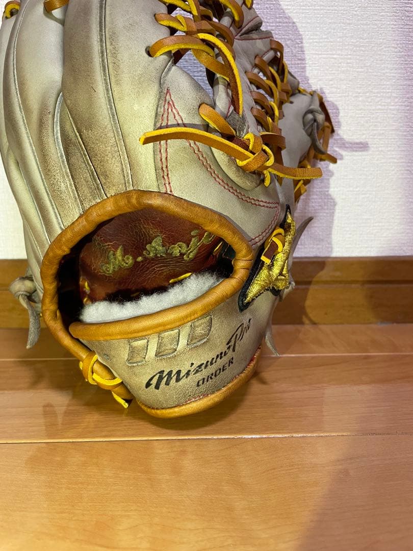 ミズノプロ　オーダーグローブ　外野手　硬式