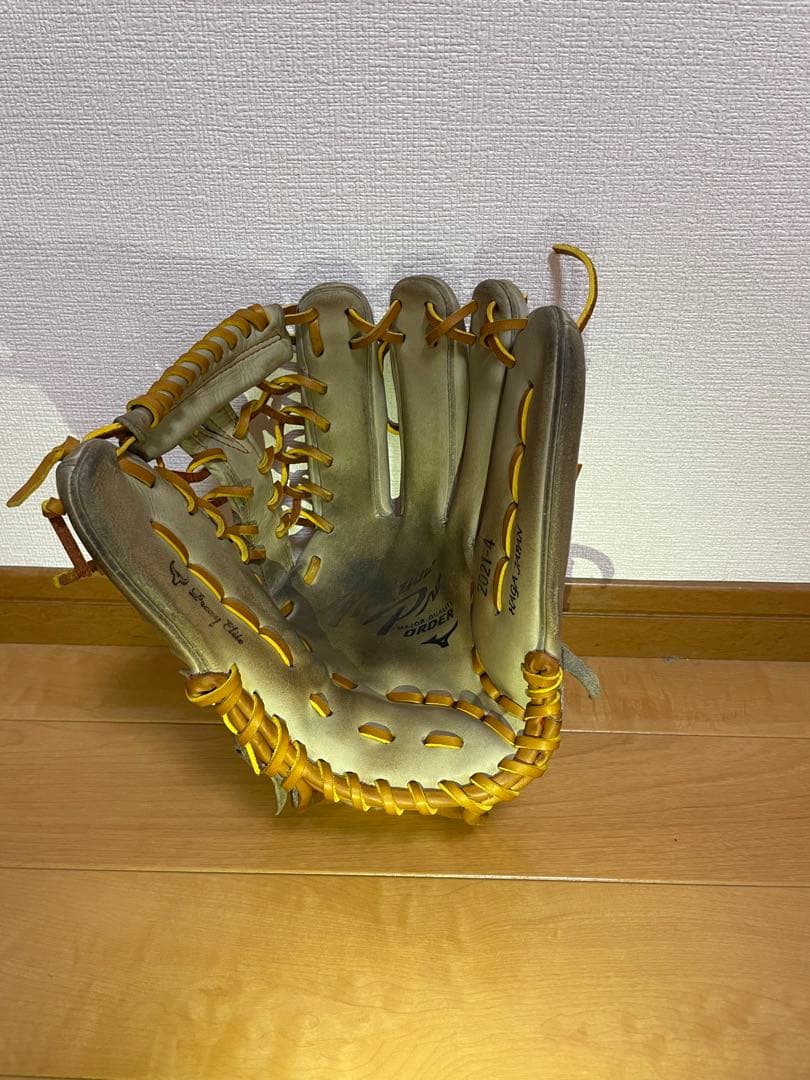 ミズノプロ　オーダーグローブ　外野手　硬式