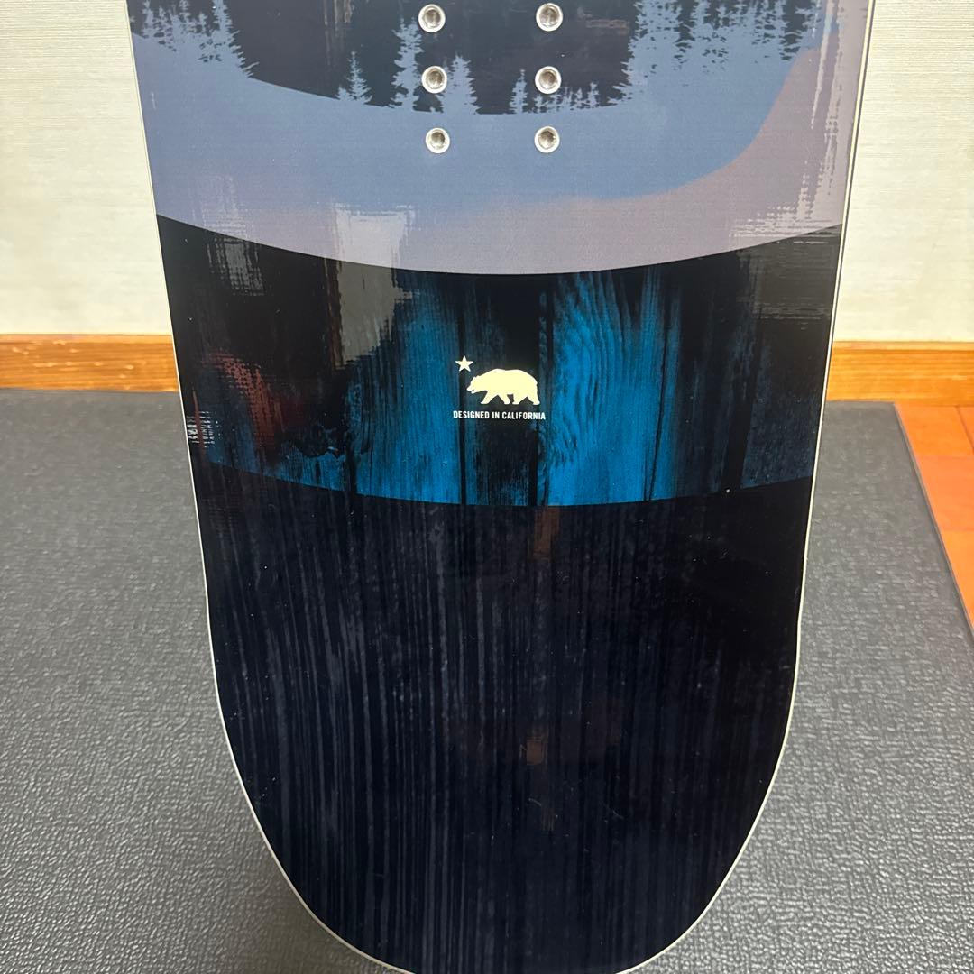 新品⭐︎ FLOW フロウ　スノーボード板