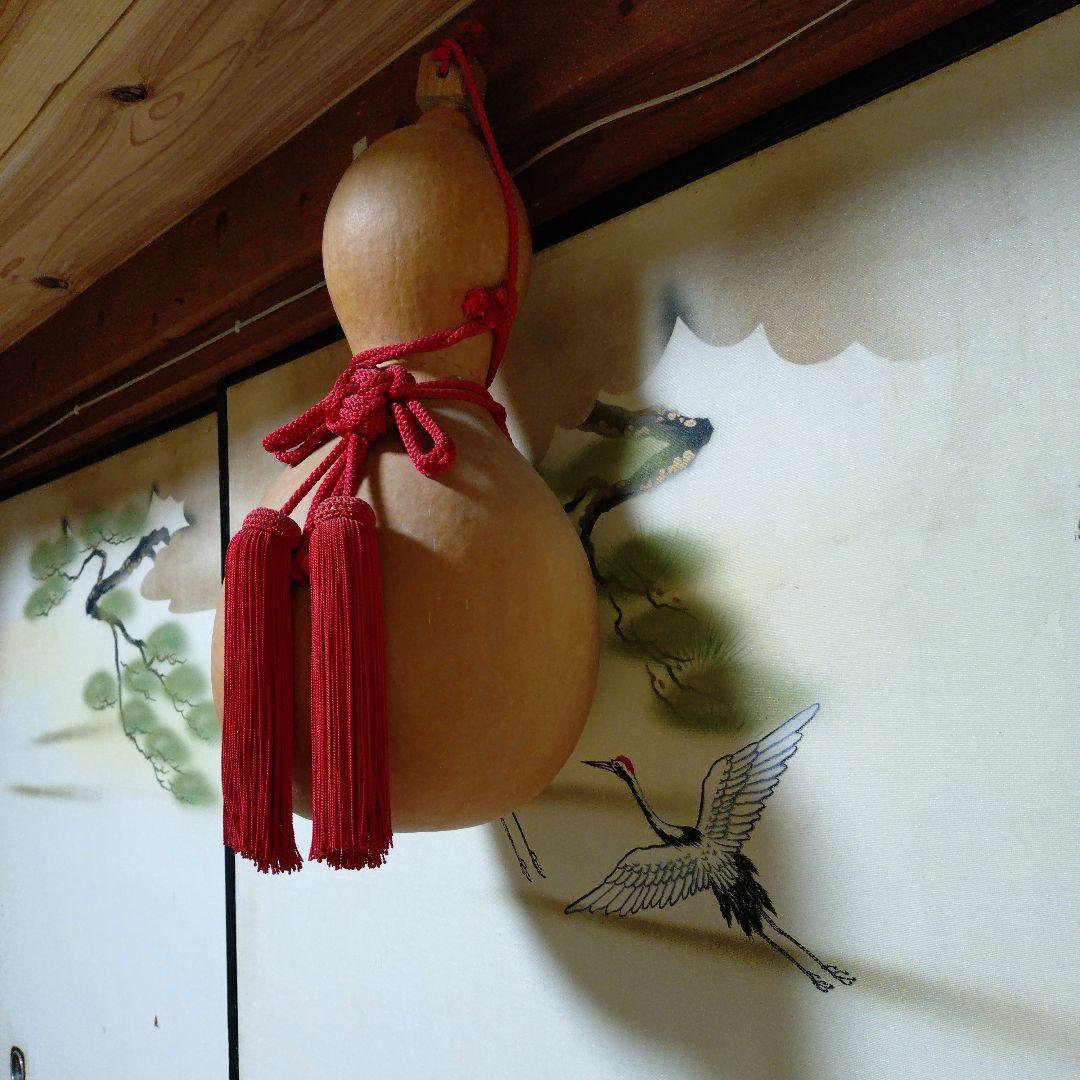 大ひょうたん赤い紐付き、蓋手作り、