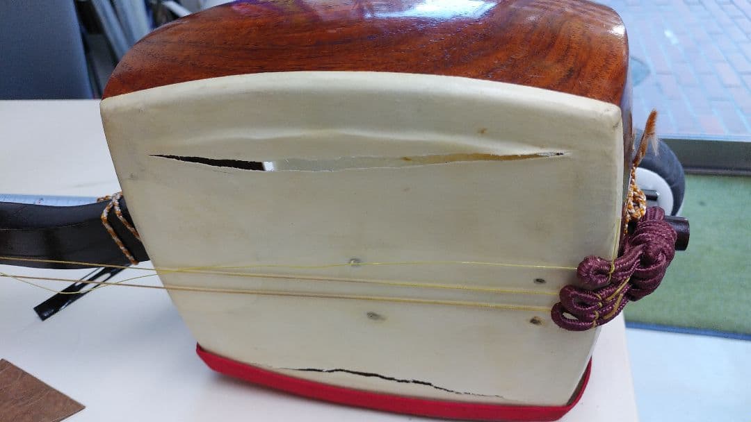 三味線：数十年前のレトロな品物