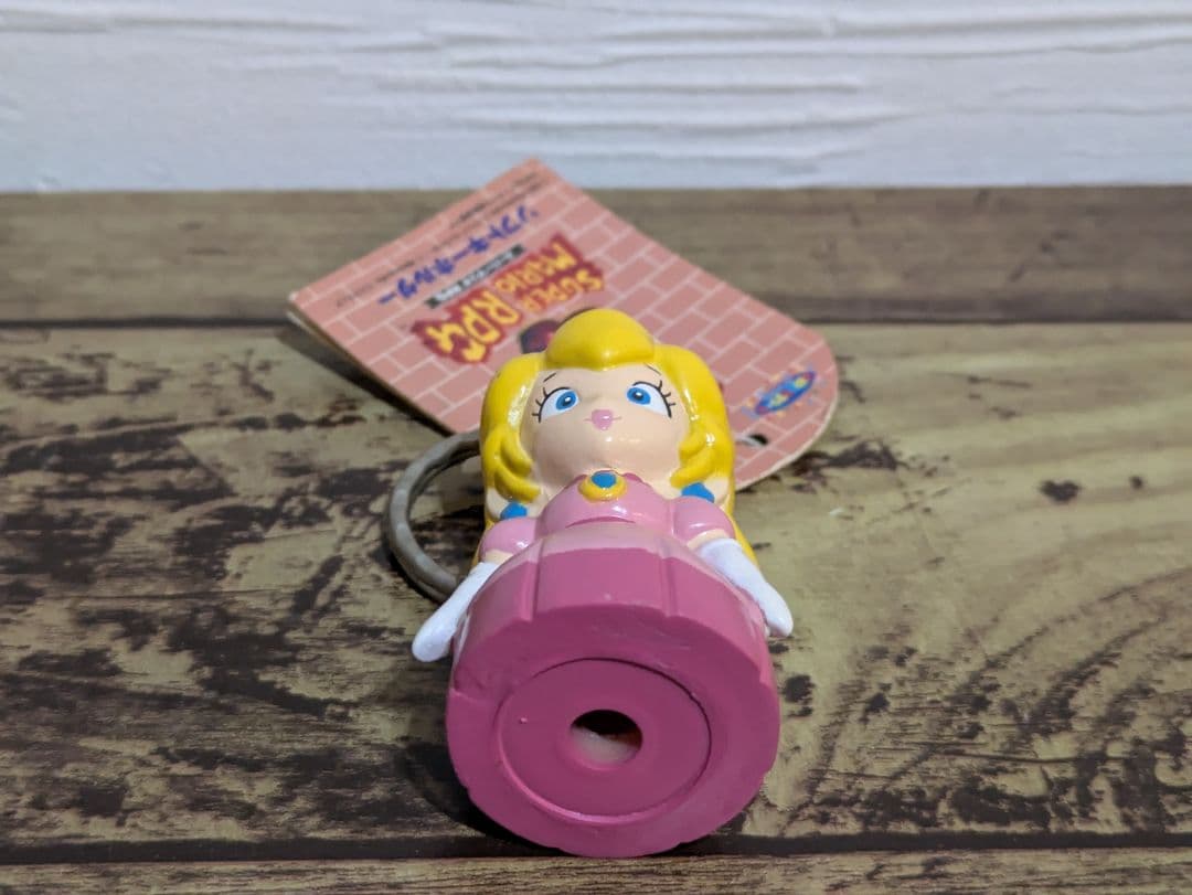 スーパーマリオRPG　ピーチ　キーホルダー　タグ付き　当時物　任天堂