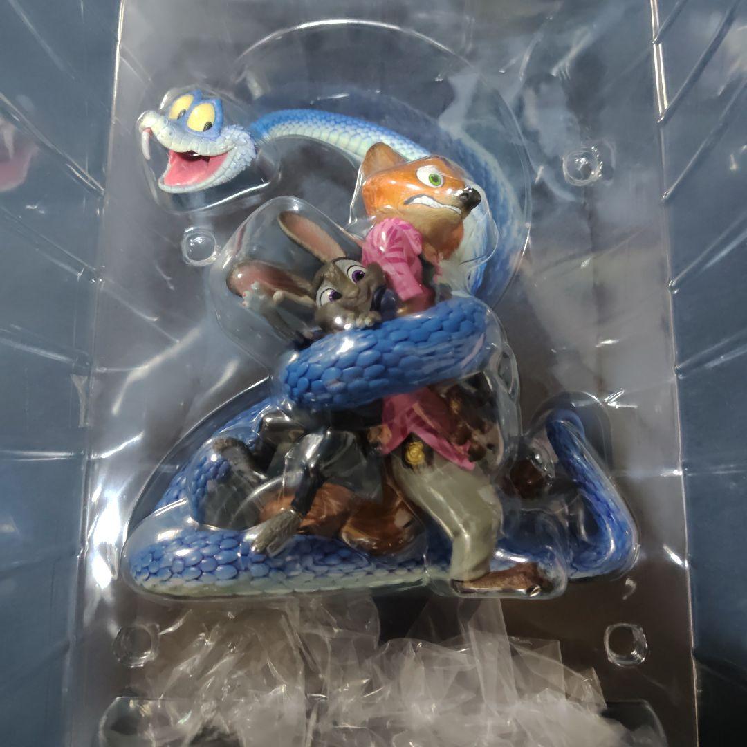 Zootopia 2 ポスターフィギュアおまけ付き