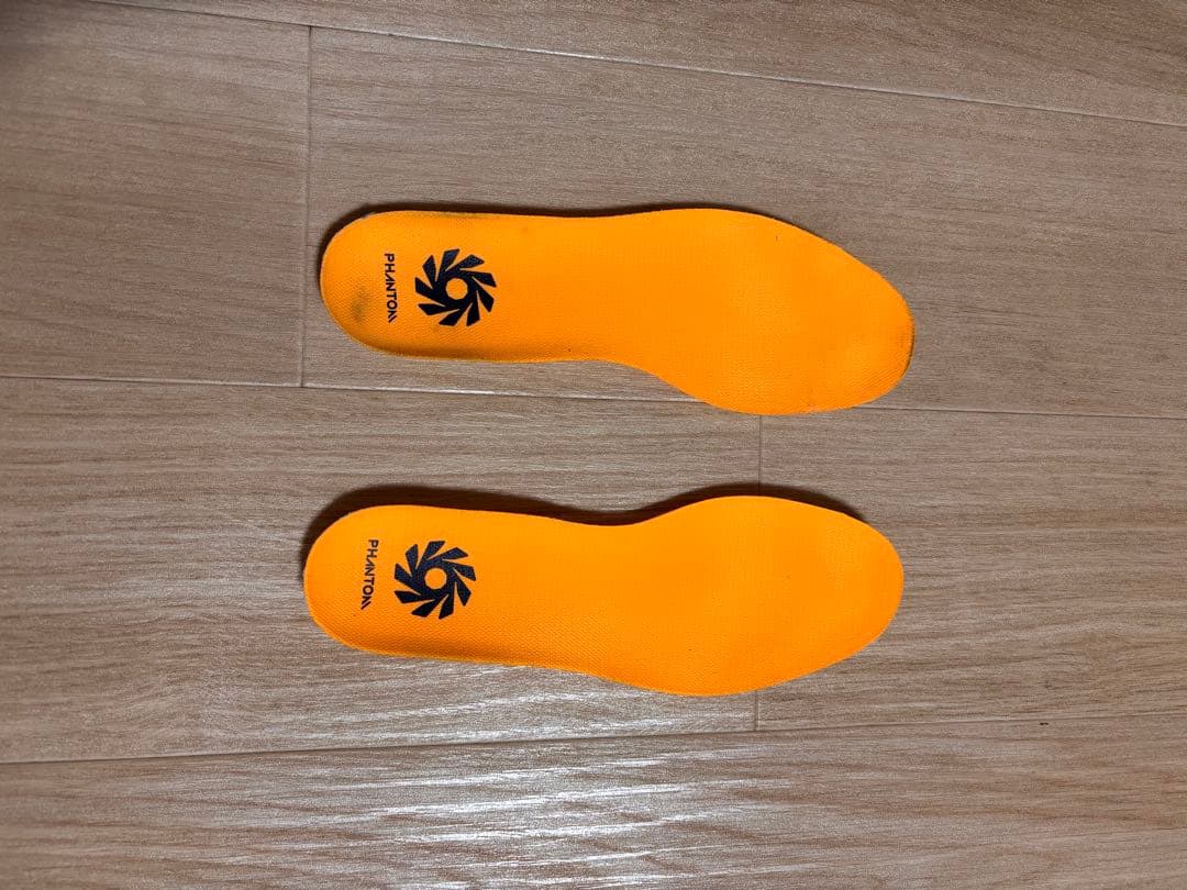 美品‼️1回のみ使用‼️ナイキファントム6 26.5 サッカースパイク