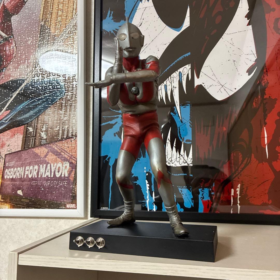ウルトラマン スタチュー 赤 銀 約20cm