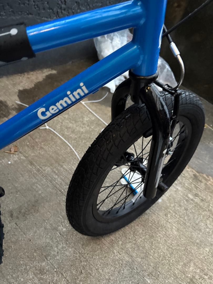引取限定！組立済み　Gemini BMX 子供用自転車 青 16インチ