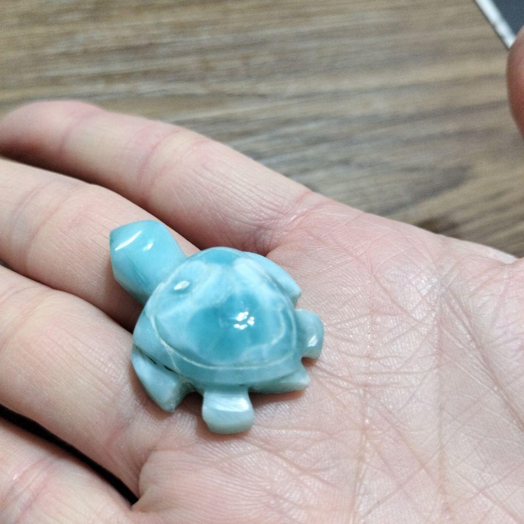 ラリマー　亀　置物