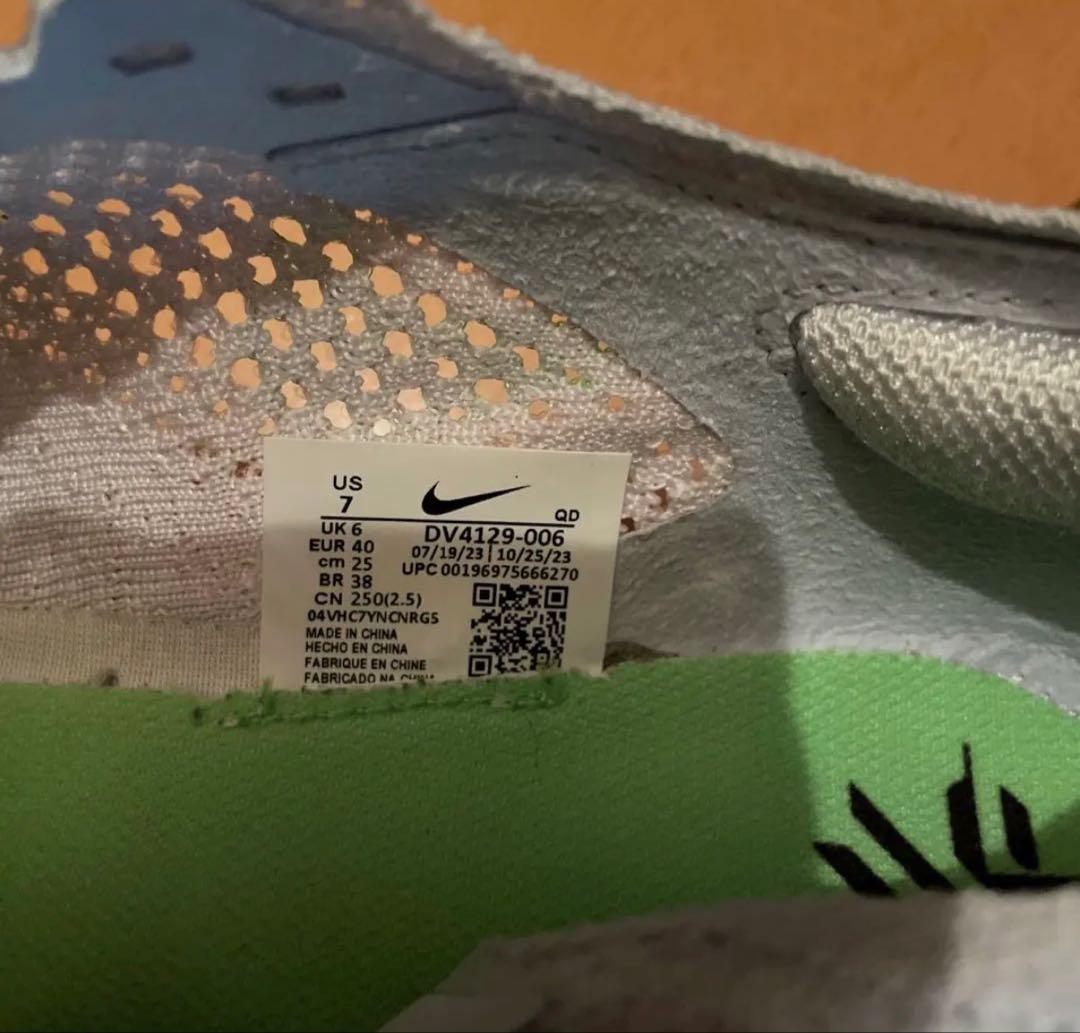 NIKE ヴェイパーフライNEXT %3 ネクスト%3 25cm