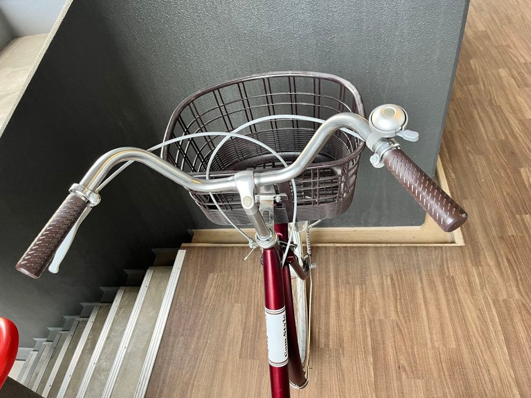ワインレッド シティサイクル 前カゴ付き