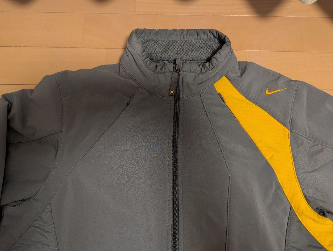 NIKE厚手ウィンドブレーカージャージ上下セットアップスノボ雪山レインコート