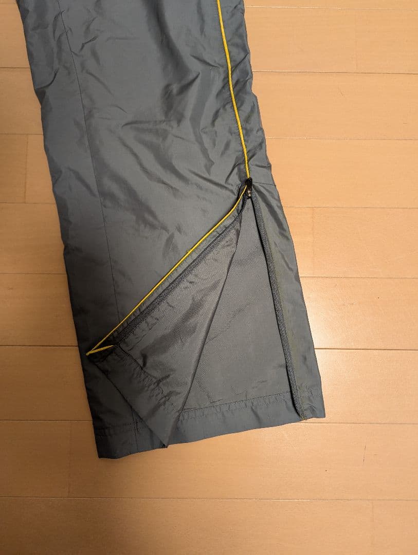 NIKE厚手ウィンドブレーカージャージ上下セットアップスノボ雪山レインコート