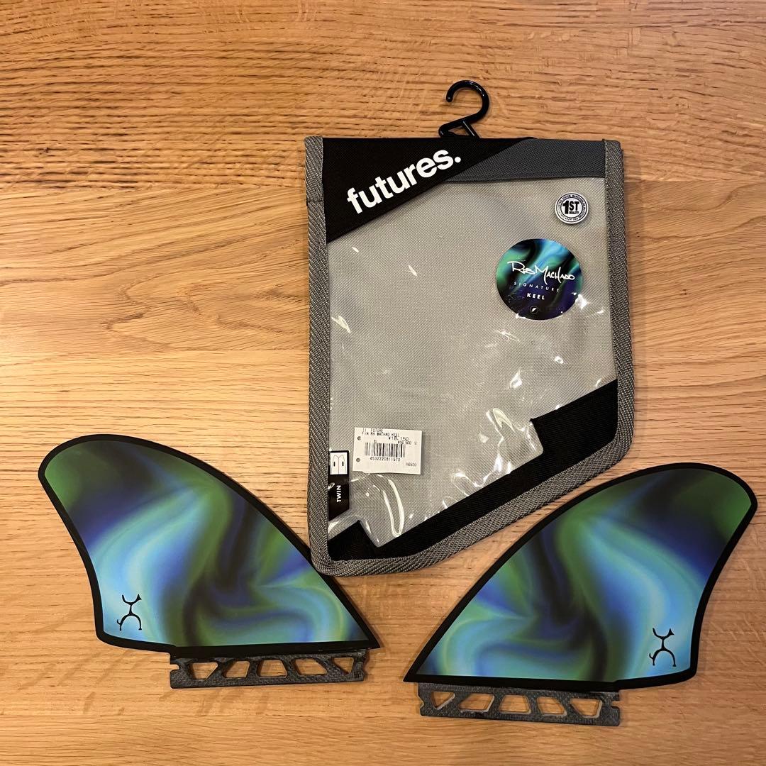 FUTURES FIN MACHADO KEEL TWIN FIN ロブマチャド