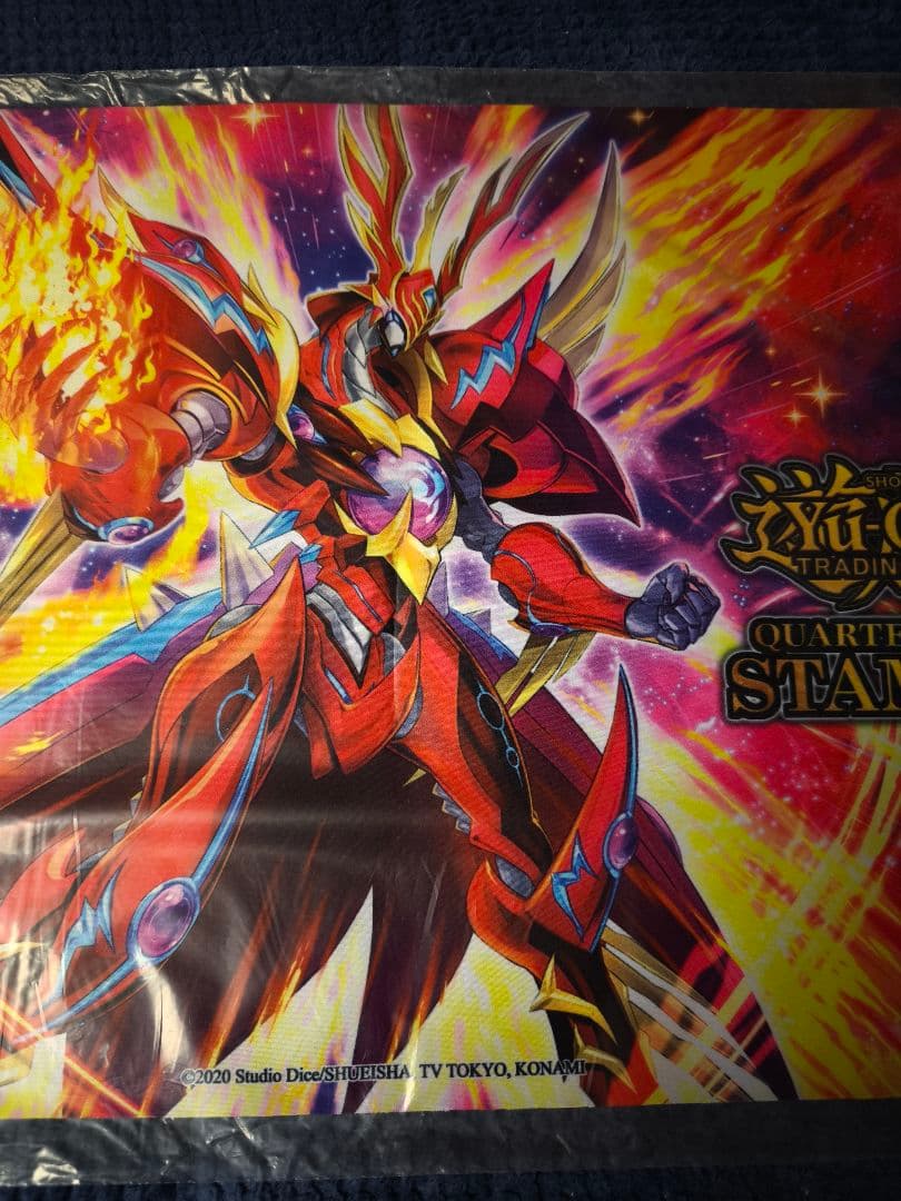 遊戯王　転生炎獣レイジング・フェニックス　EU版公式プレイマット　新品未開封