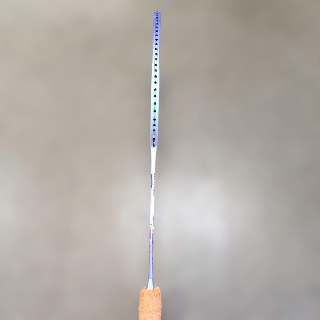 YONEX NANOFLARE 200 バドミンラケット　4U5　日本製
