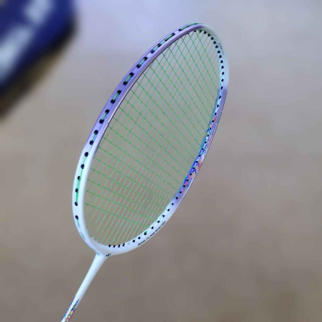 YONEX NANOFLARE 200 バドミンラケット　4U5　日本製