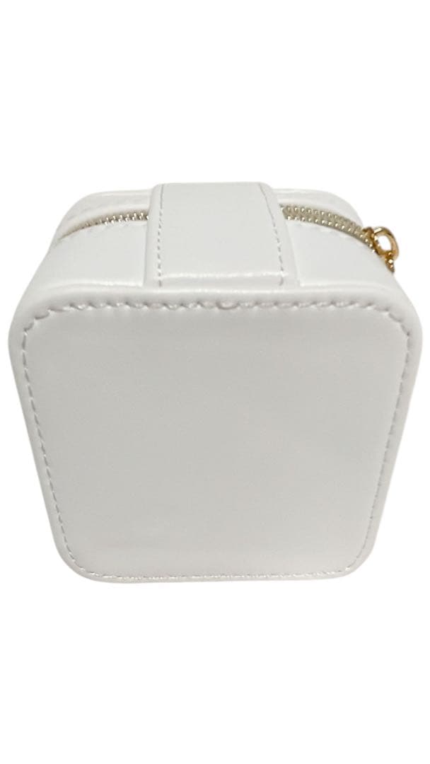 CHANEL ジュエリーポーチ　ノベルティ　シャネル