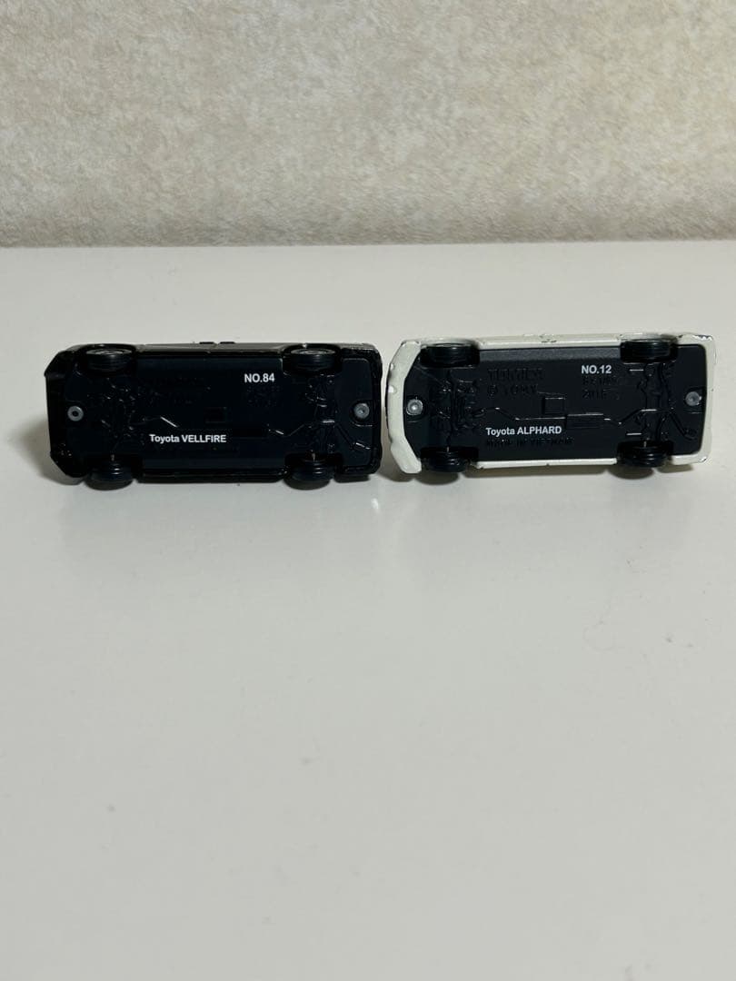 TOMICA トミカ ミニカー他 まとめ売り 49台 パーキングケース3個