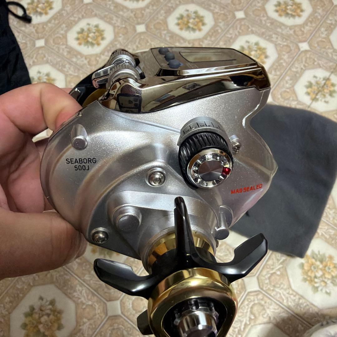 ダイワ　SEABOG 500J 電動リール