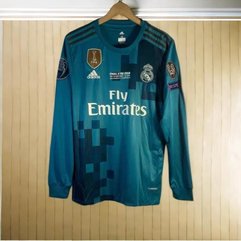 17-18 レアル・マドリード RONALDO 7番 長袖 シャツ