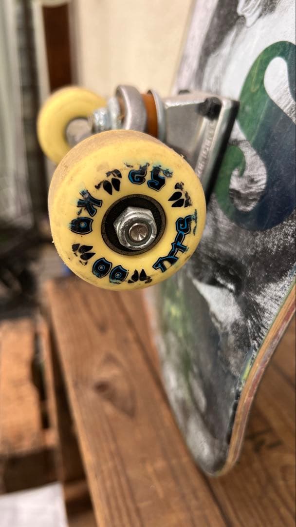 MADNESS スケートボードコンプリートセット INDEPENDENT付き